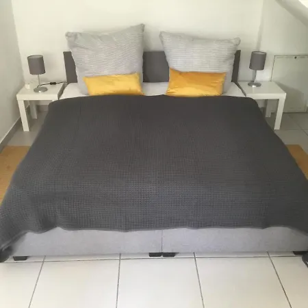 Diane's Ferienwohnung דירה